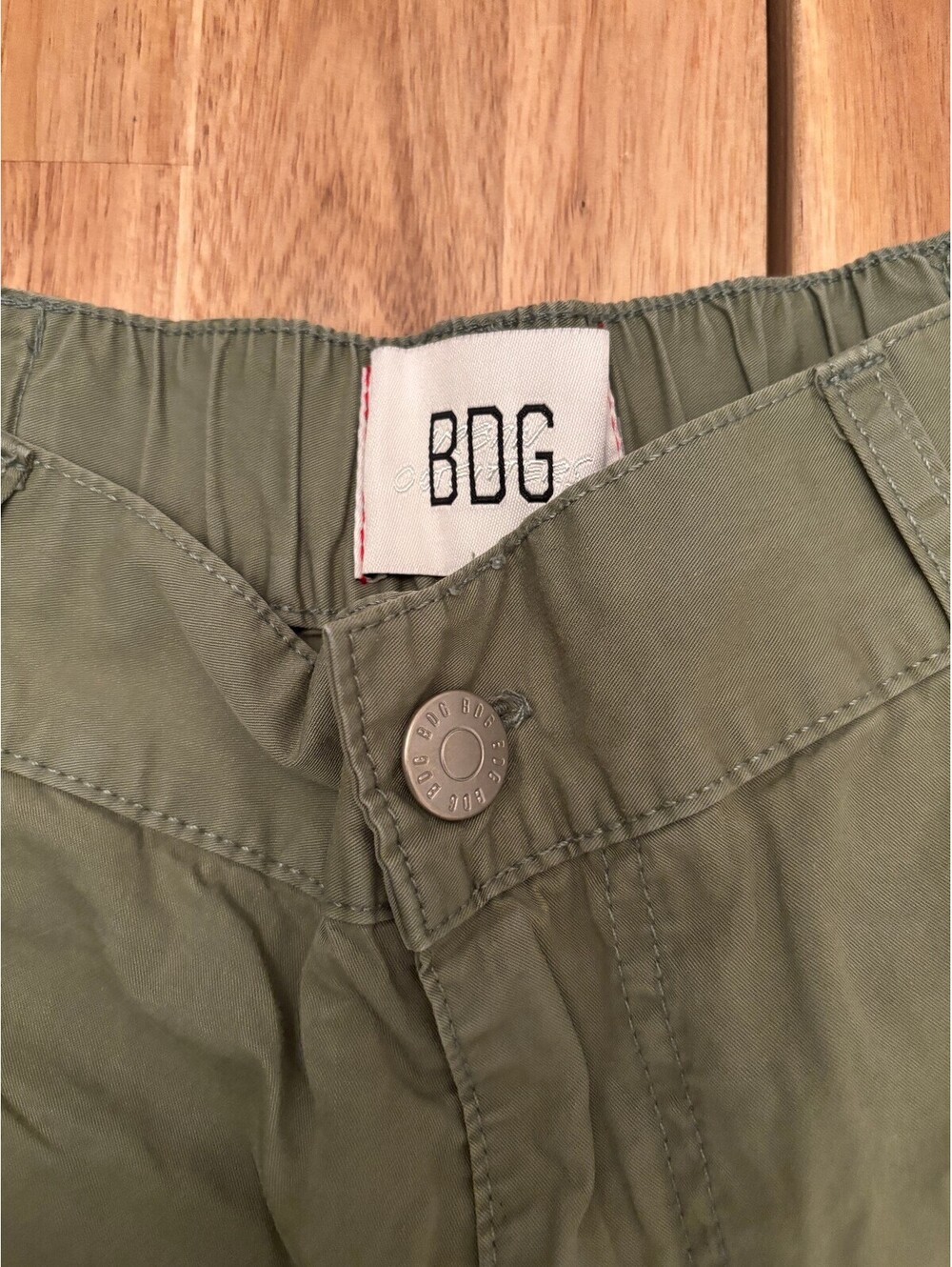 BDG Olive Green Cargo Pants Size 4/UK8 (2256)